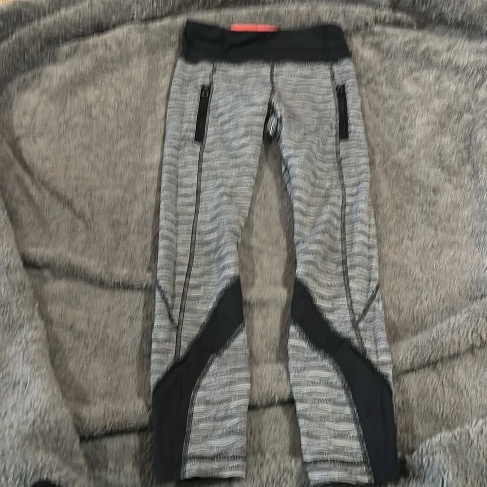 LuLulemon leggings - Picture 4 of 6